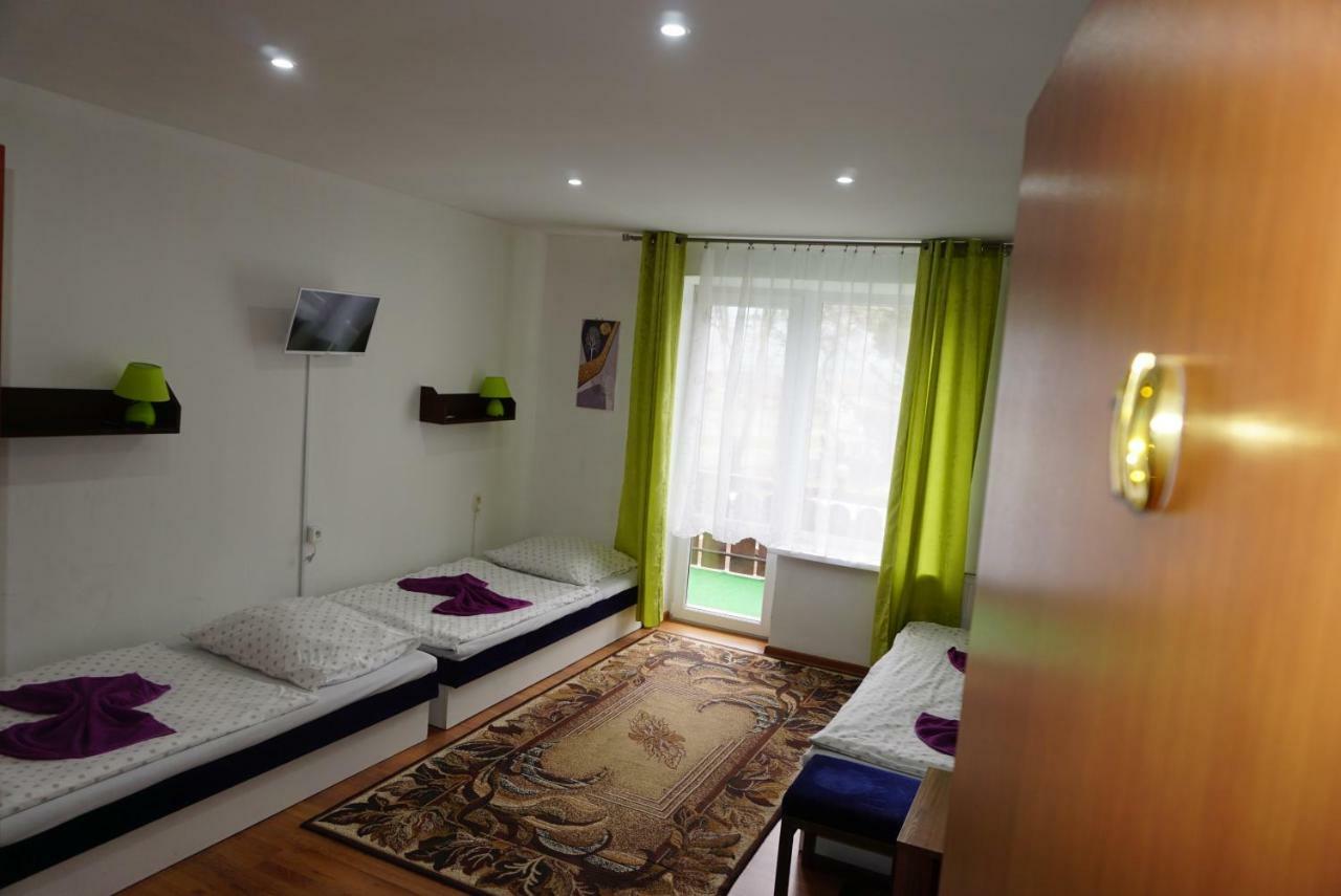 Hotel Gula Batizovce Eksteriør billede